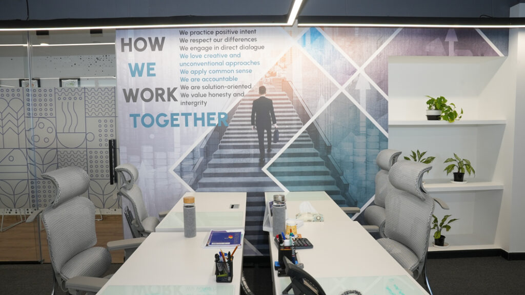 pride-wealth-managment-printology-concept-13